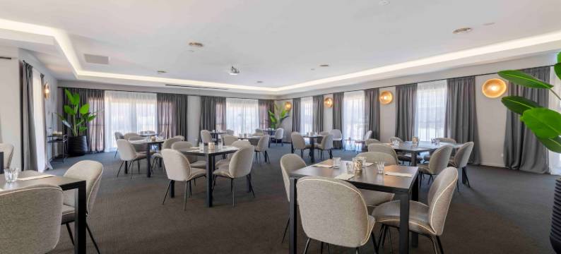 贝斯特韦斯特优质安姆巴萨德奥朗日优质酒店(Best Western Plus Ambassador Orange)图片