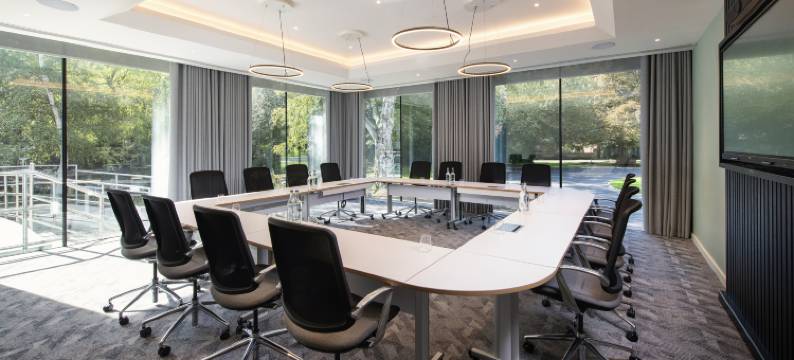 Holiday Inn 伦敦 - 谢珀顿(Holiday Inn LONDON - SHEPPERTON by IHG)图片