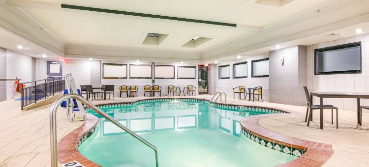 洲际酒店集团智选假日酒店及套房朗维尤北(Holiday Inn Express & Suites Longview North)图片