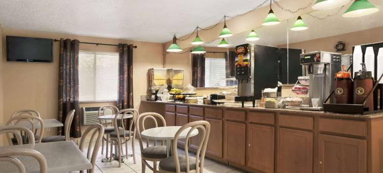 Travelodge by Wyndham Muskegon图片