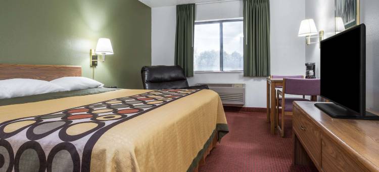 丰第拉克速8酒店(Super 8 by Wyndham Fond du Lac)图片