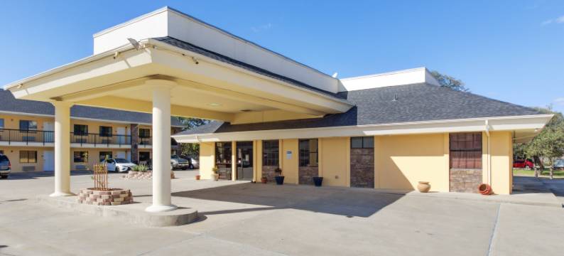 OYO英格尔赛德酒店(OYO Hotel Ingleside TX)图片