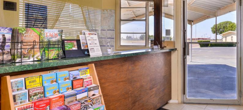 苏格兰套房酒店(Scottish Inns & Suites)图片