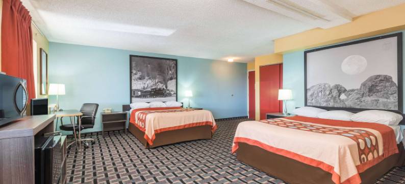 亨德森东北丹佛速8酒店(Super 8 by Wyndham Henderson North East Denver)图片