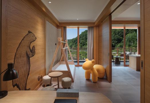 CROWNE PLAZA SHENNONGJIAHotel Overview