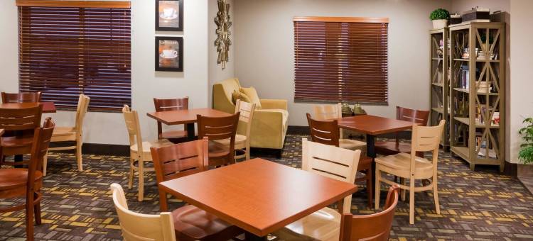 德威特温德姆美吟温德姆酒店(AmericInn by Wyndham DeWitt)图片