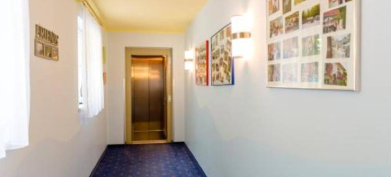 施泰纳酒店(1a Hotel Steiner)图片