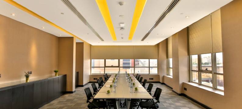 迪拜生产城福朋喜来登酒店(Four Points by Sheraton Production City, Dubai)图片