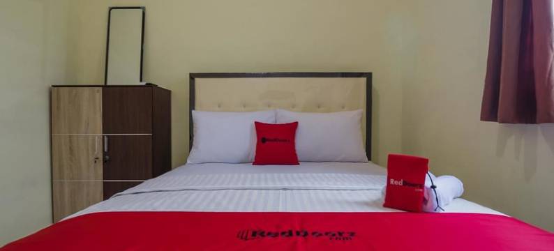 红多兹酒店-近棉兰国立理工学院(RedDoorz Near Politeknik Negeri Medan)图片