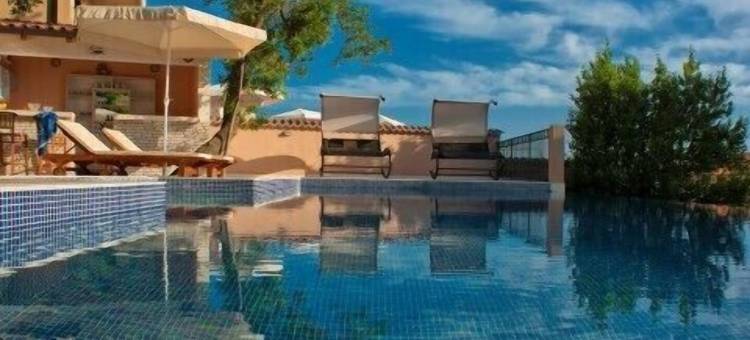 和谐旅馆(Harmonia Bungalows & Pool)图片