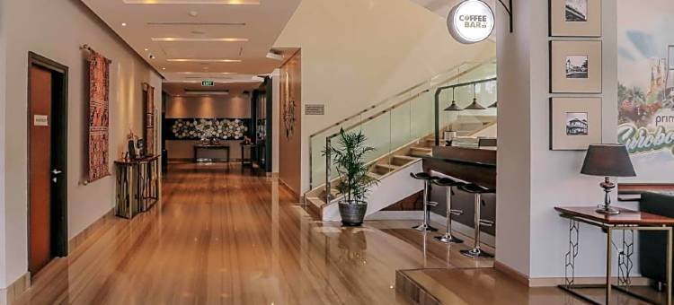 泗水普里姆布兹酒店(PrimeBiz Hotel Surabaya)图片