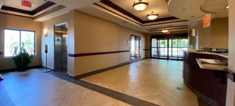 舒适酒店-斯普林菲尔德东温莎市(Comfort Inn East Windsor - Springfield)图片