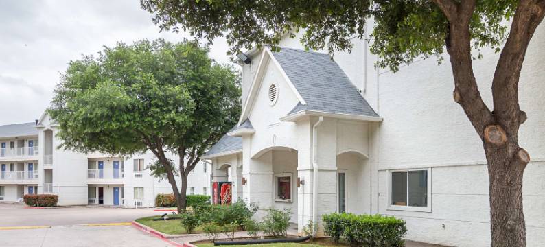 德克萨斯大草原城 - 六旗大道附近 6 号汽车旅馆(Motel 6 Grand Prairie, TX - Near Six Flags Drive)图片