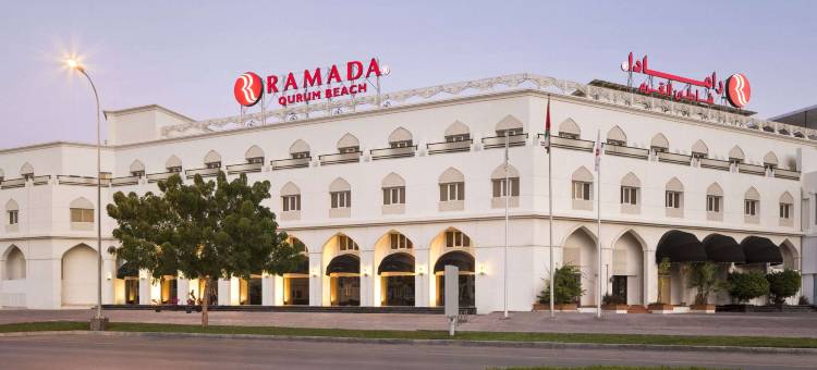 奎姆海滩温德姆华美达酒店(Ramada by Wyndham Qurum Beach)图片