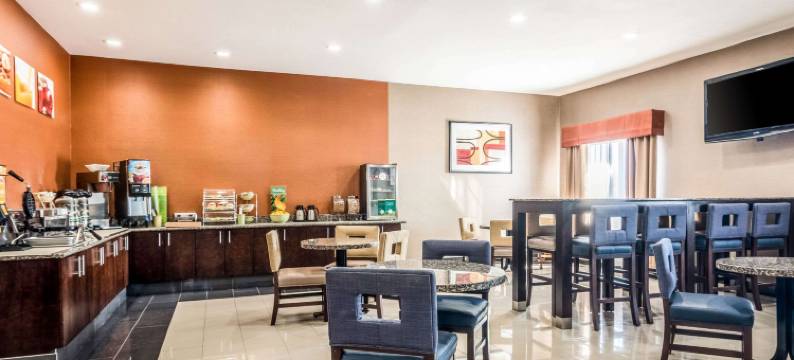 沙连凯艺套房酒店 - 近 I-57(Quality Inn & Suites Salem Near I-57)图片