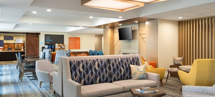 Holiday Inn Express 印第安纳波利斯机场(Holiday Inn Express Indianapolis Airport)图片