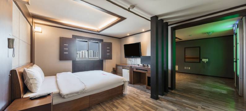 水原J酒店(Suwon Station J Hotel)图片