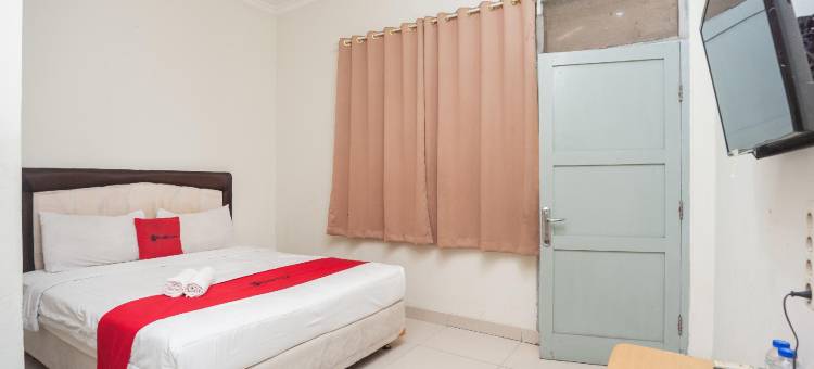 红多兹Plus-近茂物RS PMI(RedDoorz Plus Near RS PMI Bogor)图片