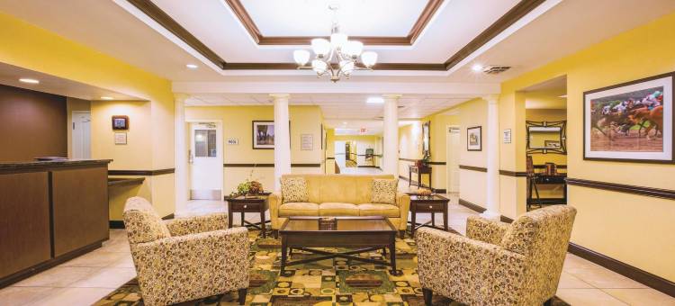 莱辛顿南 - 汉堡拉昆塔温德姆套房酒店(La Quinta Inn & Suites by Wyndham Lexington South / Hamburg)图片