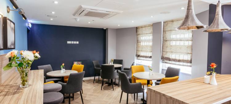 奥利弗广场酒店(Oliver Plaza Hotel)图片