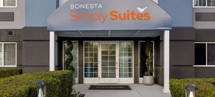 艾尔文东山脚索尼斯塔简单套房酒店(Sonesta Simply Suites Irvine East Foothill)图片