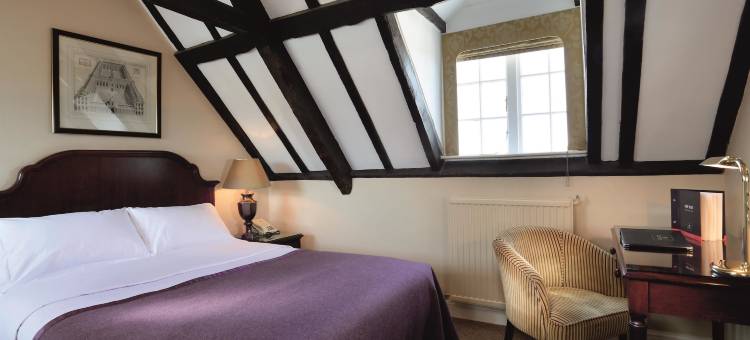 麦克唐纳德大熊酒店(Macdonald Bear Hotel)图片