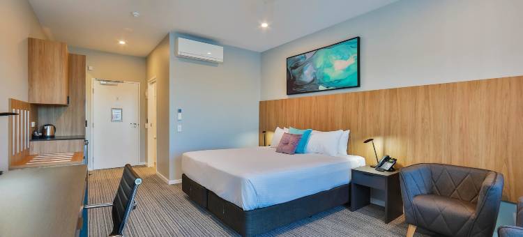 北湖贝斯特韦斯特优质酒店(Best Western Plus North Lakes Hotel)图片