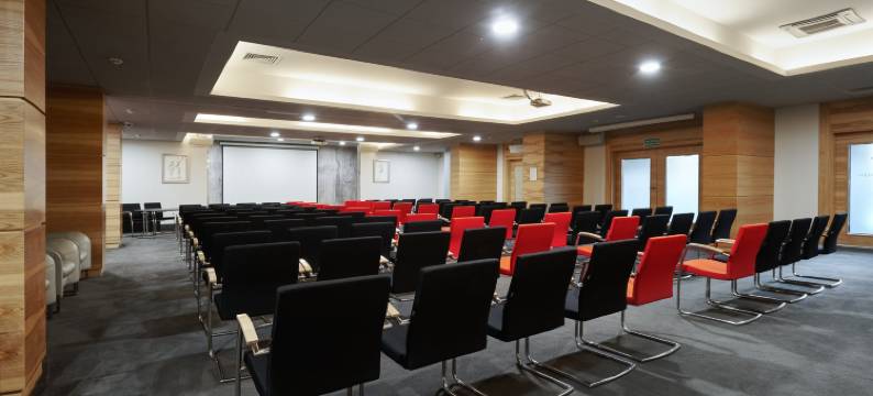 威拉港艺术商务酒店(Willa Port)图片