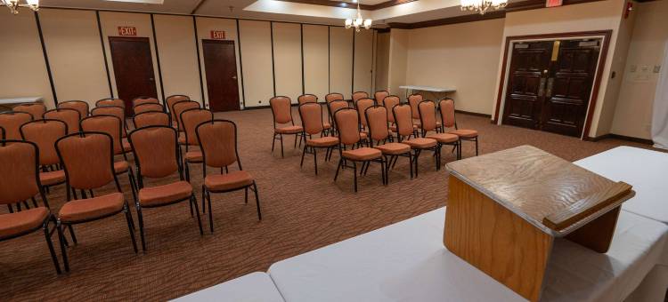 曼斯费尔德市中心品质酒店和套房(Quality Inn & Suites Downtown Mansfield)图片