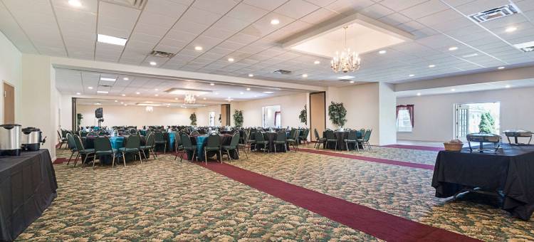 斯科哈里凯艺套房酒店-近侯氏洞(Quality Inn & Suites Schoharie Near Howe Caverns)图片