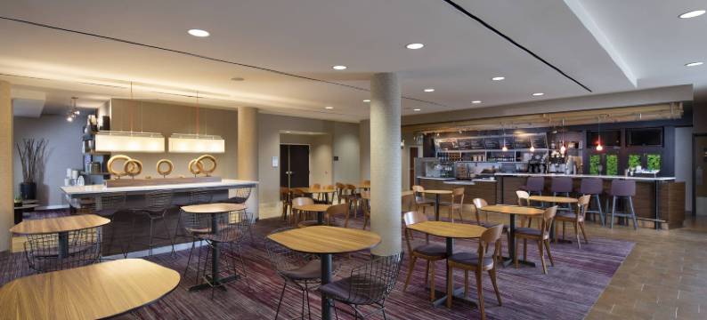 亚特兰大麦克多诺万怡酒店(Courtyard Atlanta McDonough)图片