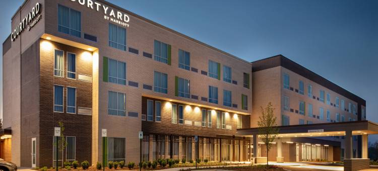 印第安纳波利斯西部赛道万豪万怡酒店(Courtyard Indianapolis West-Speedway)图片