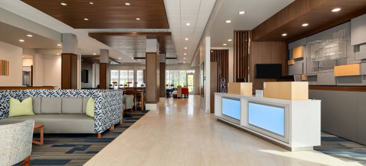 Holiday Inn Express & Suites Dalton - Market ST图片