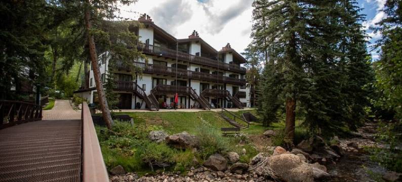 Top-Floor Alpine Condo • Mountain Views • on Free Bus Line • Perfect for Couples图片