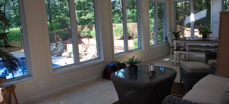 Country Coziness - Lancaster County private Cabin - Fire pit and Florida room图片