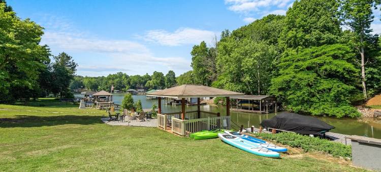 Luxury on the Lake - Waterfront, Private Dock, Kayaks, Paddle Boards, Fire Pit图片
