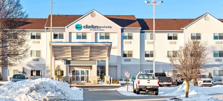 克拉丽奥波因特马图恩大学附近酒店(Clarion Pointe Mattoon Near University)图片