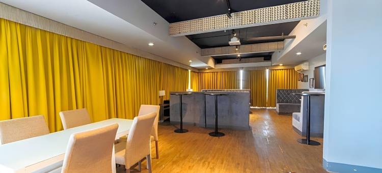 红多兹高级酒店-奎松市西部大道(RedDoorz Premium @ West Avenue Quezon City)图片