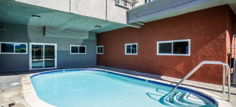 梅伍德旅馆(Maywood Inn)图片