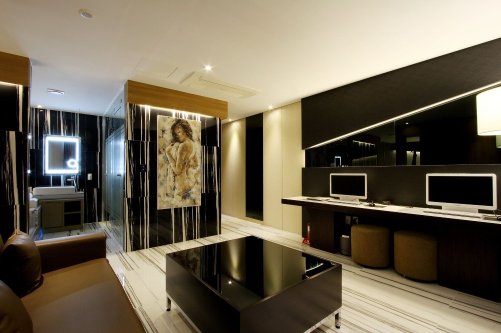 Royal Prime Hotel Over view