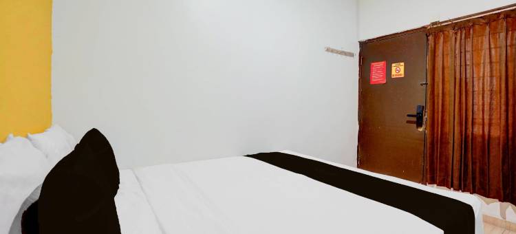 O酒店西瓦兰克托-近明日之城购物中心-原巴东帕西尔C-12公寓(Hotel O Siwalankerto Near City of Tommorow Mall Formerly Padang Pasir C-12 Residence)图片