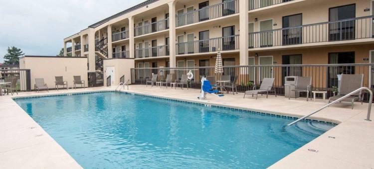 米尔钱特车道凯艺酒店(Quality Inn Merchants Drive)图片