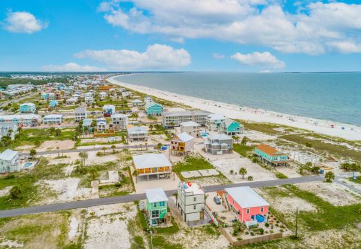 Cornerstone Beachside Cottage Hotel Overview