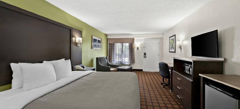 雷福德品质酒店(Quality Inn Raeford)图片