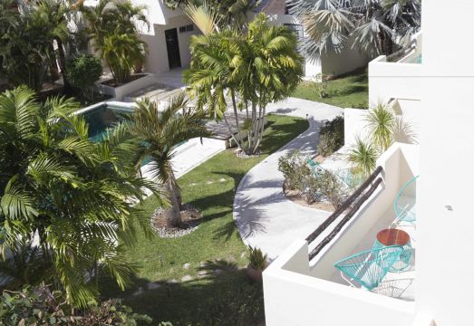 Villas H2O Hotel Overview