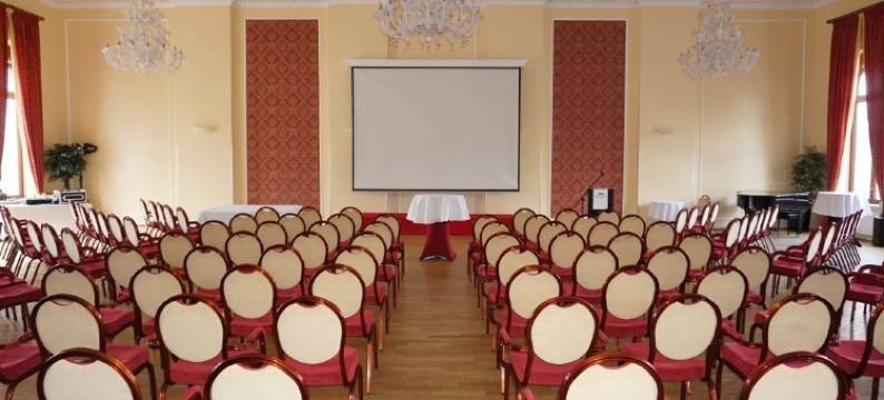 奥利希城堡酒店(Hotel am Schloss Aurich)图片