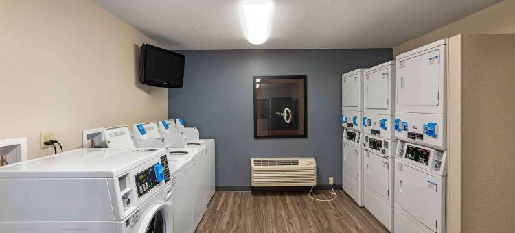 美国长住精选套房酒店 - 密尔沃基 - 沃基肖(Extended Stay America Select Suites - Milwaukee - Waukesha)图片