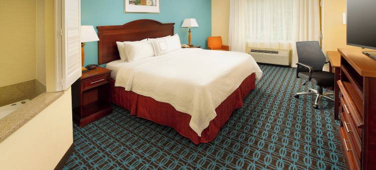 马歇尔万枫酒店及套房(Fairfield Inn & Suites Marshall)图片