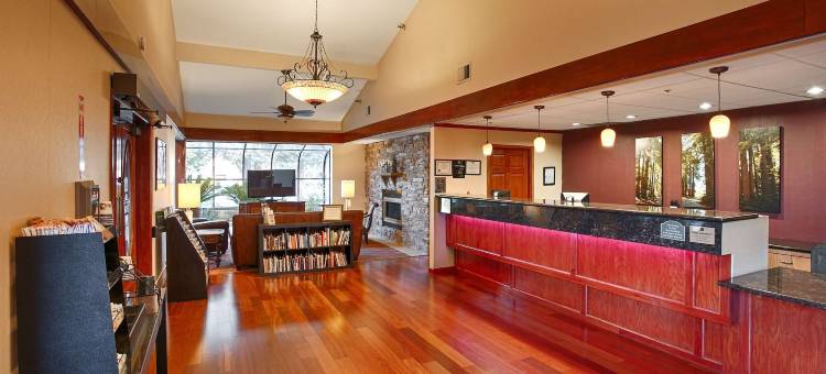 森林公园贝斯特韦斯特优质酒店(Best Western Plus Forest Park Inn)图片