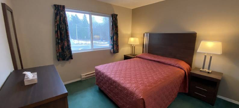 科威恰湖旅馆(Lake Cowichan Lodge)图片